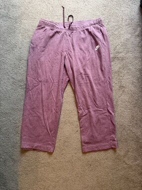 Nike Women’s Plus Size Mauve / Maroon full length Sweatpants size 2X